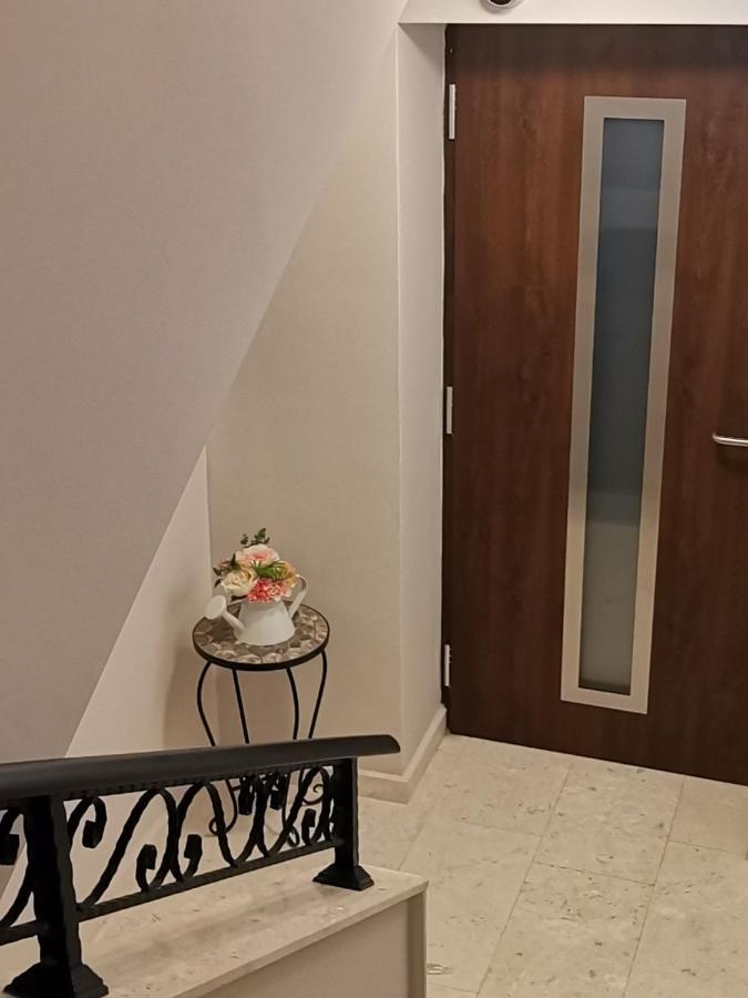 Family Boutique Residence-Free Parking 벨리코 터르노보 외부 사진