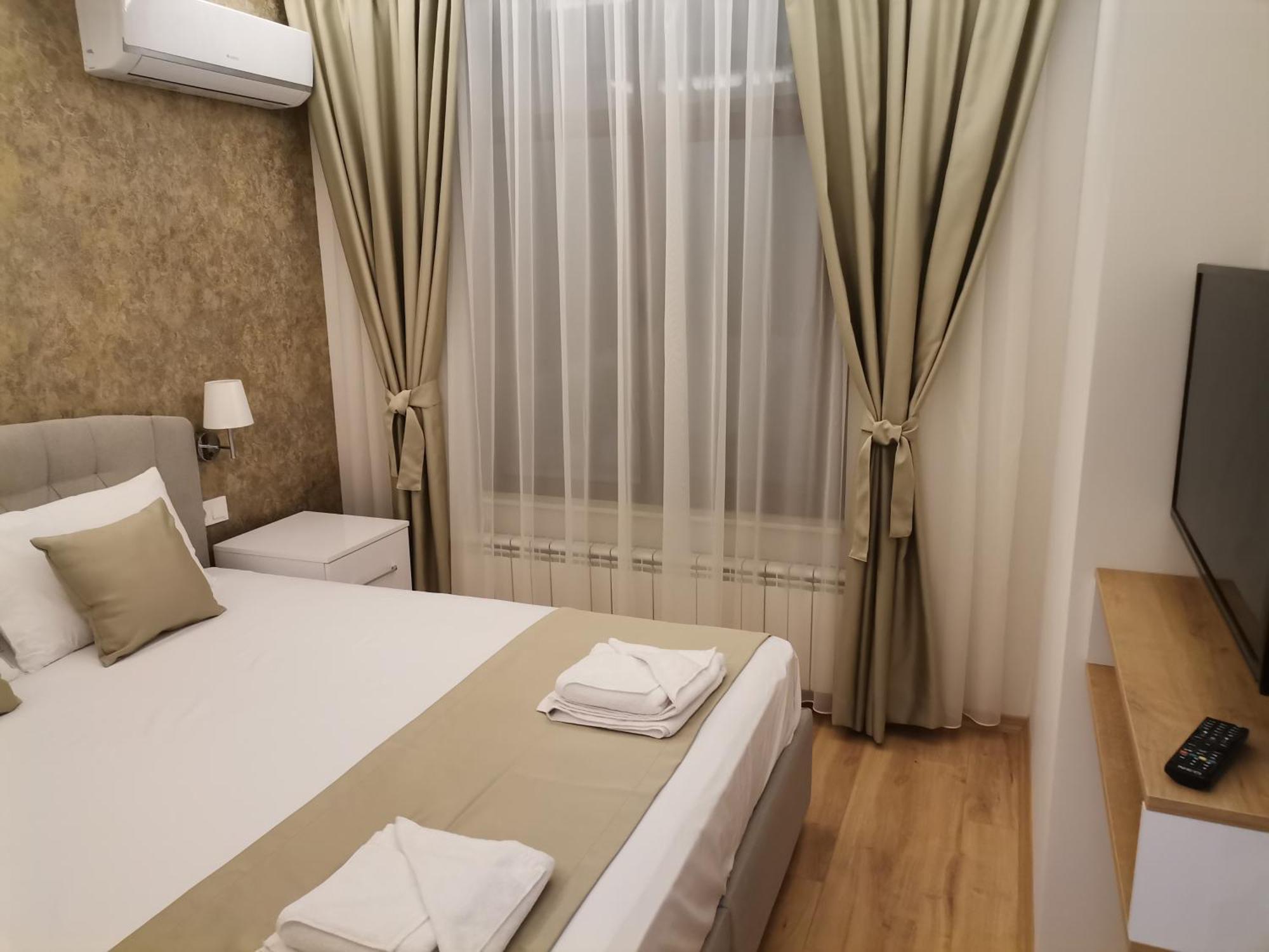 Family Boutique Residence-Free Parking 벨리코 터르노보 외부 사진
